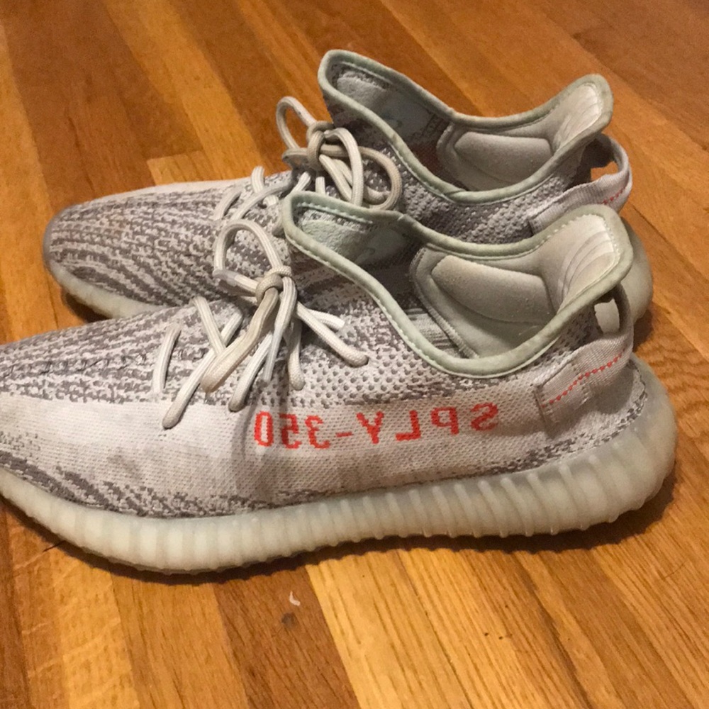 Yeezy boost 350 blue tints